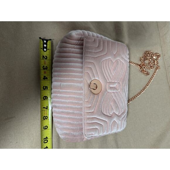 Ted Baker London Crossbody Bag Womens Small Pink Velvet Quilted Bow Rose Gold - Picture 9 of 11